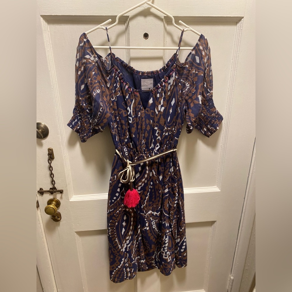 Elegant Blue and Brown Patterned Dress